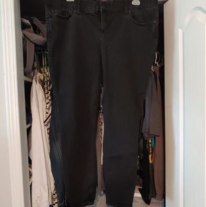Black skinny jeans
